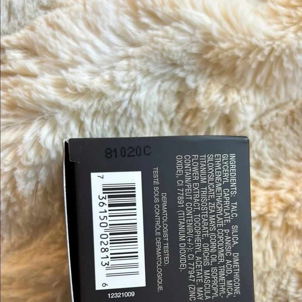 Laura Mercier Black Setting Powder for a Flawless Finish BUNDLE OF 2
